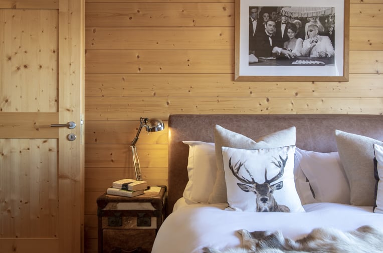 The sumptious interior of Chalet Skyfall